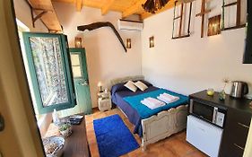 Little Suite